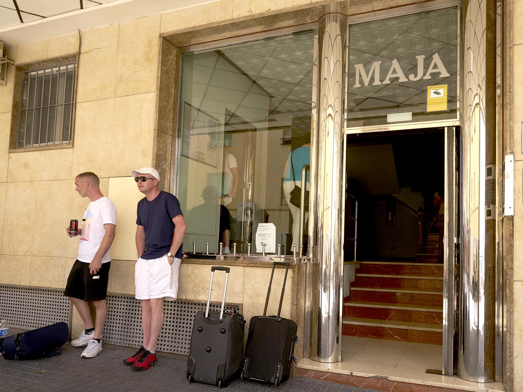 Apartamentos Maja Benidorm Eksteriør billede