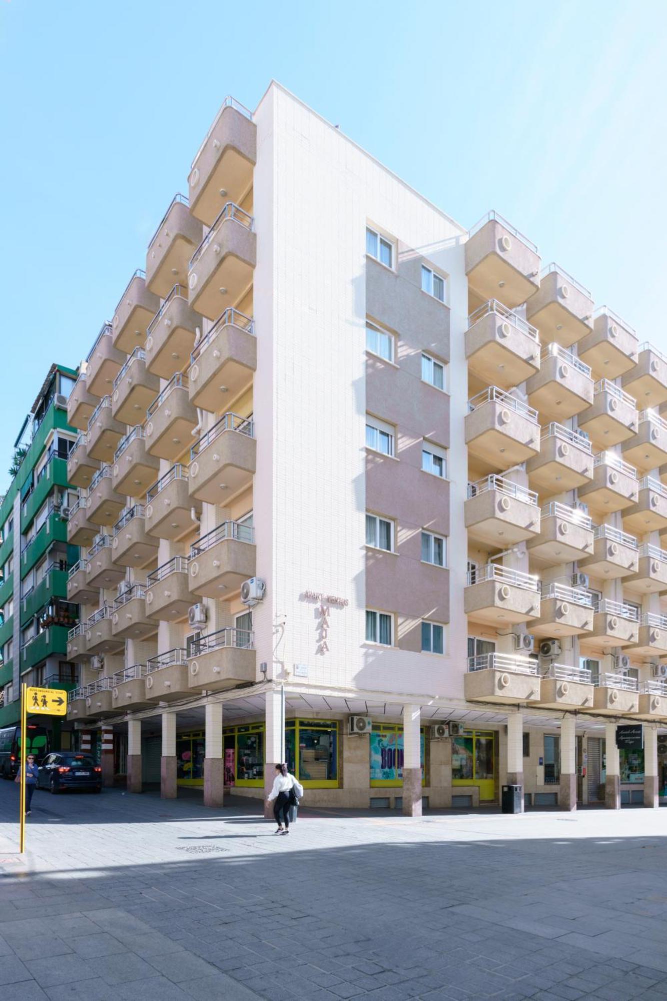 Apartamentos Maja Benidorm Eksteriør billede